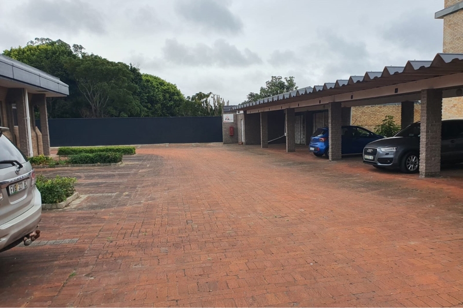 To Let commercial Property for Rent in Walmer Eastern Cape